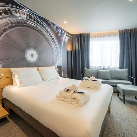 Novotel Paris 20 Belleville ภายนอก รูปภาพ