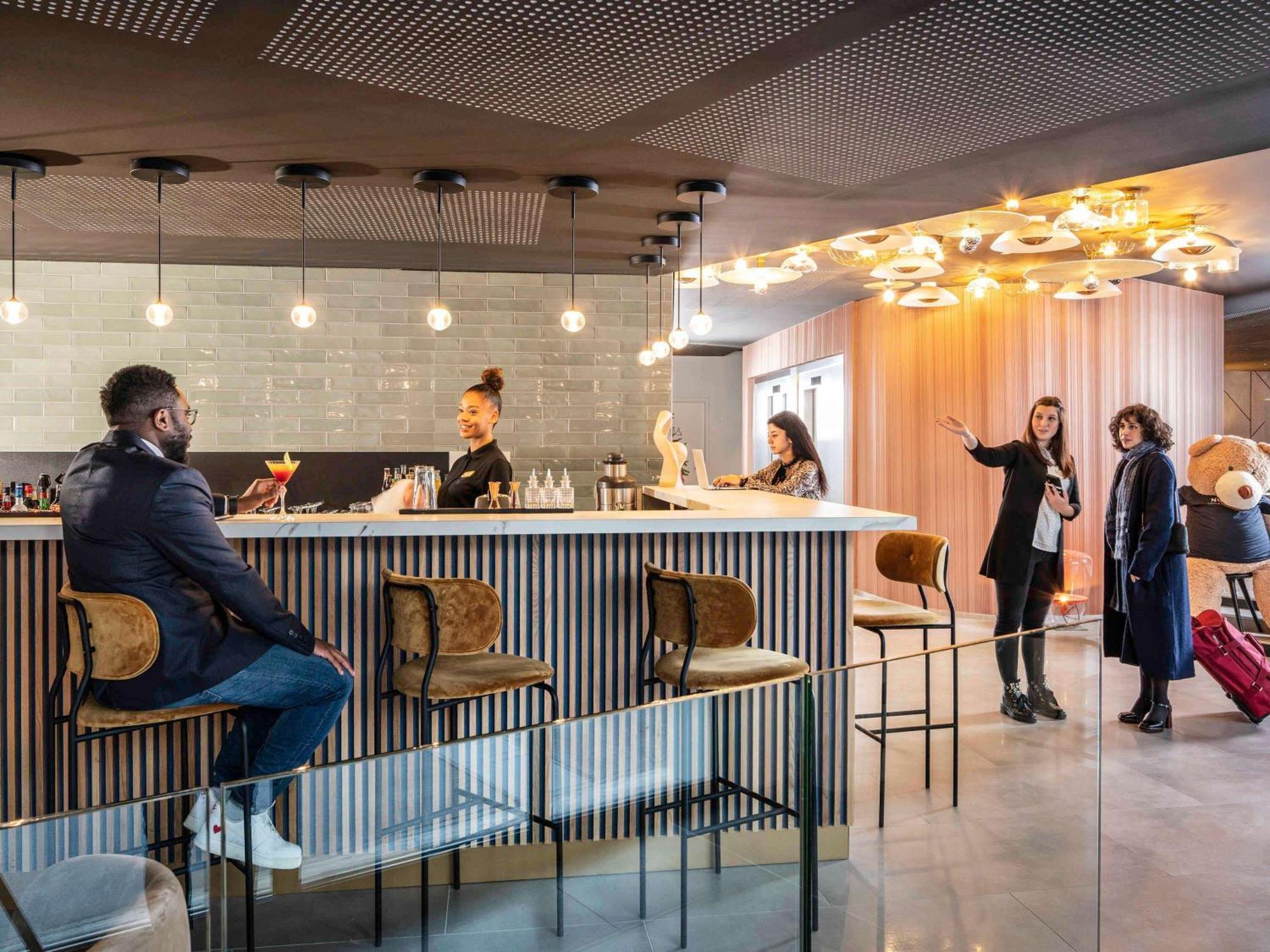 Novotel Paris 20 Belleville ภายนอก รูปภาพ